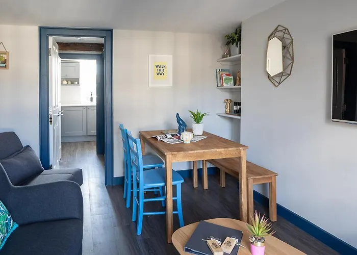 Dream Stays Bath - Kingsmead Street